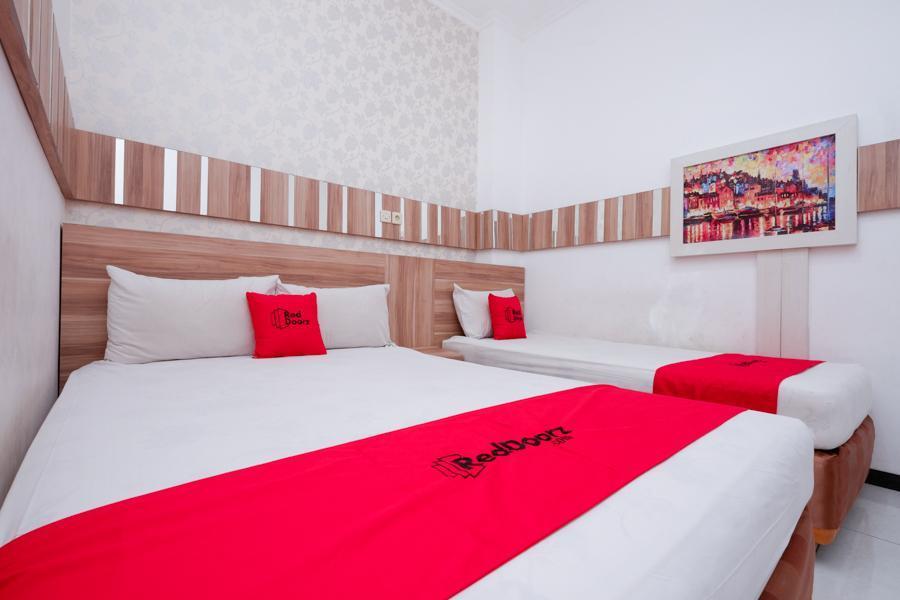 Reddoorz Near Plaza Simpang Lima Hotel Semarang Luaran gambar
